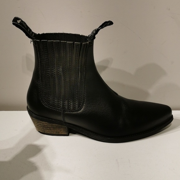 Good Guys Don't Wear Leather The Duke Vegan Unisex Black Boots like New - Picture 6 of 10